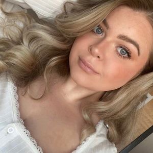 Meet your Posher, Isabelle